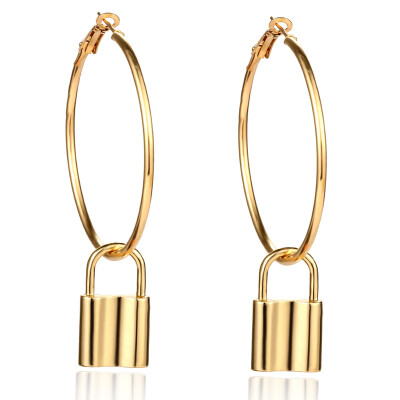 Punk Layered Lock Pendant Necklace For Women Gold Color Metal Statement Padlock Choker Necklace Femme Jewelry
Punk Layered Lock Pendant Necklace For Women Gold Color Metal Statement Padlock Choker Necklace Femme Jewelry