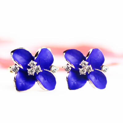 E0195 Fashion Jewelry Vintage Blue Flower Stud Earrings For Women Exquisite Crystal Rhinestone Stud Earrings For Party Piercing
E0195 Fashion Jewelry Vintage Blue Flower Stud Earrings For Women Exquisite Crystal Rhinestone Stud Earrings For Party Piercing