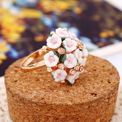 Fashion Beautiful Ceramic Flower Ring For Women Adjustable Wedding Rings Jewelry 8 Colors Summer Style Rings
Fashion Beautiful Ceramic Flower Ring For Women Adjustable Wedding Rings Jewelry 8 Colors Summer Style Rings