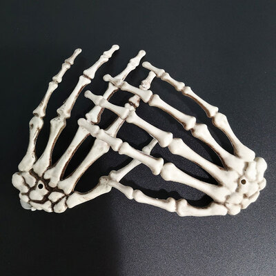 DIY Halloween Party Hand Bone Decoration Plastic Skeleton Decorations Props Haunted Bar Trick Decorative Toy
DIY Halloween Party Hand Bone Decoration Plastic Skeleton Decorations Props Haunted Bar Trick Decorative Toy