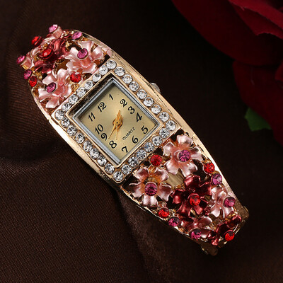 European beauty table trend fashion ladies student watch wholesale rhinestone square head fashion watch bracelet watch
European beauty table trend fashion ladies student watch wholesale rhinestone square head fashion watch bracelet watch