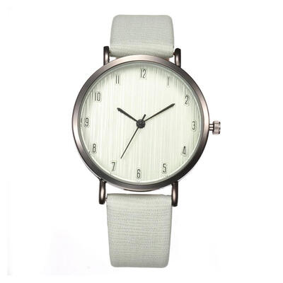 Rustic Roman Numerals Womens Watch Quartz Leather Strap Clock For Work Out Very Characteristic Simple Wristwatch Kol Saati
Rustic Roman Numerals Womens Watch Quartz Leather Strap Clock For Work Out Very Characteristic Simple Wristwatch Kol Saati
