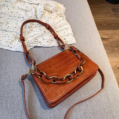 Qiao Bani 2019 autumn new Korean fashion crocodile pattern retro wind flip bag hand strap shoulder diagonal female bag
Qiao Bani 2019 autumn new Korean fashion crocodile pattern retro wind flip bag hand strap shoulder diagonal female bag