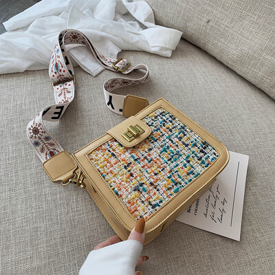 Korean version of small bag 2019 new fashion broadband leisure shoulder bag fashion Joker slung small square bag
Korean version of small bag 2019 new fashion broadband leisure shoulder bag fashion Joker slung small square bag