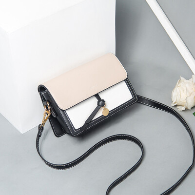 In summer ins super-hot girls Korean version of one-shoulder oblique bag is fashionable with studentsoblique stride
In summer ins super-hot girls Korean version of one-shoulder oblique bag is fashionable with studentsoblique stride