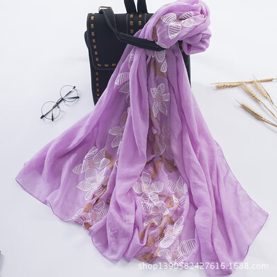 2018 new autumn&winter ladies use lily national embroidery embroidery cotton&linen scarf shawl travel wholesale direct sales
2018 new autumn&winter ladies use lily national embroidery embroidery cotton&linen scarf shawl travel wholesale direct sales