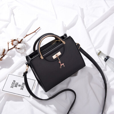 Bag Female 2017 New Tide Summer Korean Version of The Wild Messenger Bag Fashion Handbag Handbag Shoulder Bag Small Bag
Bag Female 2017 New Tide Summer Korean Version of The Wild Messenger Bag Fashion Handbag Handbag Shoulder Bag Small Bag