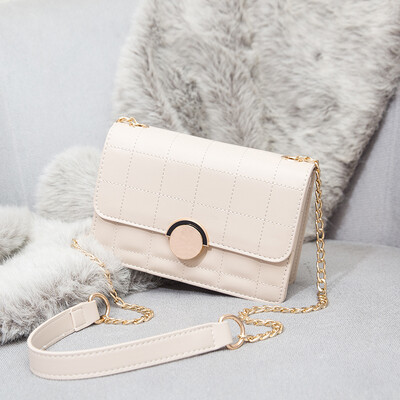 Summer small carry womens bag line Korean version 100 shoulder oblique carry fashion chain small square bag
Summer small carry womens bag line Korean version 100 shoulder oblique carry fashion chain small square bag