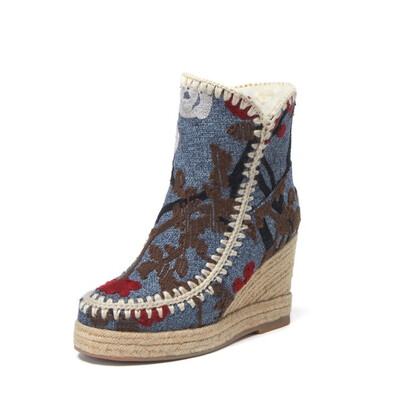 Linen Knitted Boots Womens Wedge heel Boots for Women Warm Winter Boots Calf Slip-Resistant
Linen Knitted Boots Womens Wedge heel Boots for Women Warm Winter Boots Calf Slip-Resistant