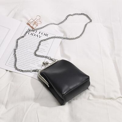 Ins summer minimalist mini bag fashion chain womens bag new 2019 slung clip bucket bag
