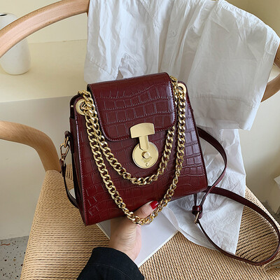 Casual new small bag female 2019 new Korean version of the stone pattern shoulder bag texture foreign gas ladies Messenger bag tide
Casual new small bag female 2019 new Korean version of the stone pattern shoulder bag texture foreign gas ladies Messenger bag tide