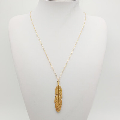 Fashion Simple Gold Color Meter Feather Pendant Necklace for Women Leaf Shaped Female Long Sweater Chain Girls Jewelry Gifts
Fashion Simple Gold Color Meter Feather Pendant Necklace for Women Leaf Shaped Female Long Sweater Chain Girls Jewelry Gifts