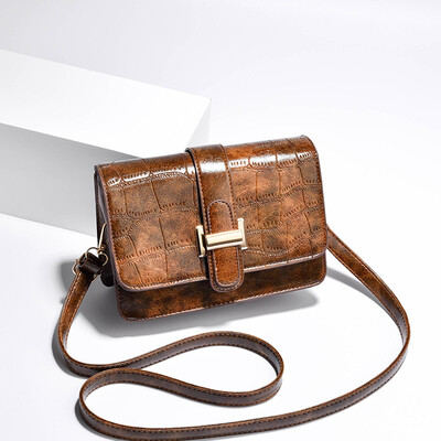 2019 spring new Korean fashion trend handbags Messenger bag fresh shoulder diagonal pouch
2019 spring new Korean fashion trend handbags Messenger bag fresh shoulder diagonal pouch