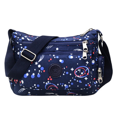 Nylon bag ladies large capacity light weight middle-aged&old mothers Oxford canvas one shoulder inclined bag ladies
Nylon bag ladies large capacity light weight middle-aged&old mothers Oxford canvas one shoulder inclined bag ladies