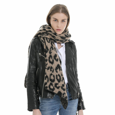 Tailored Women Winter Warm Leopard Printed Long Shawl Soft Long Neck Scarf
Tailored Women Winter Warm Leopard Printed Long Shawl Soft Long Neck Scarf