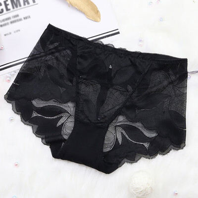 Women Sexy Lace Underwear Floral Hollow Out Mid-Rise Perspective Underwear Seamless Brief
Women Sexy Lace Underwear Floral Hollow Out Mid-Rise Perspective Underwear Seamless Brief