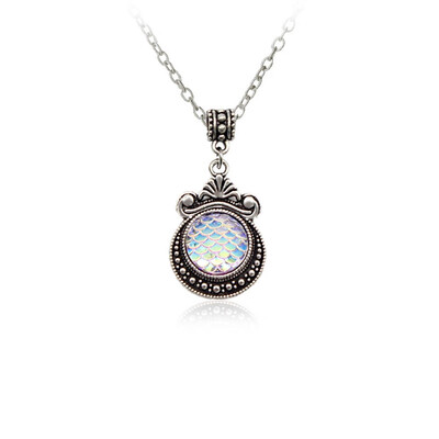 1pcs Fish Scale Mermaid Necklace Beautifully Carved Magic Mirror Pendant Necklace for Womens Jewelry gift Colorful Gem
1pcs Fish Scale Mermaid Necklace Beautifully Carved Magic Mirror Pendant Necklace for Womens Jewelry gift Colorful Gem