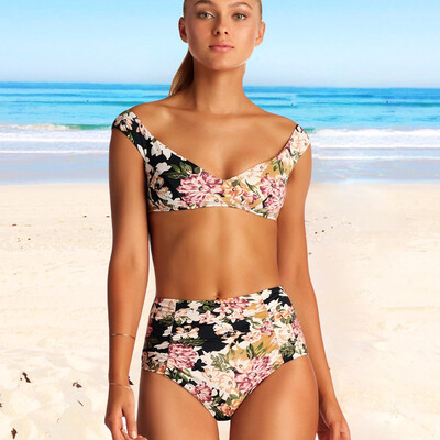 New Sexy Women Floral Bikini Set V Neck Sleeveless High Waist Padding Print Bathing Beach Swimwear Swimsuit Pink
New Sexy Women Floral Bikini Set V Neck Sleeveless High Waist Padding Print Bathing Beach Swimwear Swimsuit Pink