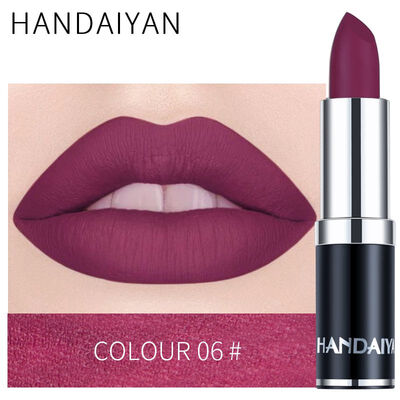 Matte Velvet Lipsticks Makeup Women Waterproof Lip Batom Cosmetics Red Lip Balm Brand Lip Sticks
Matte Velvet Lipsticks Makeup Women Waterproof Lip Batom Cosmetics Red Lip Balm Brand Lip Sticks