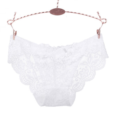 2019 New Womens Sexy Lace Panties Seamless Breathable Panty Transparent Hollow design Briefs Plus Size Girls Underwear
2019 New Womens Sexy Lace Panties Seamless Breathable Panty Transparent Hollow design Briefs Plus Size Girls Underwear