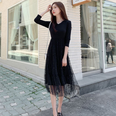 Women Solid Color Temperament Wild Mesh Stitching Long Section Fake Two-Piece Bottom Casual Dress
Women Solid Color Temperament Wild Mesh Stitching Long Section Fake Two-Piece Bottom Casual Dress