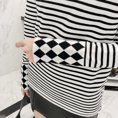 Autumn New Striped Pattern Women Thin Sweater Fashion Slim Turtleneck Long-sleeved Knit Pullover
Autumn New Striped Pattern Women Thin Sweater Fashion Slim Turtleneck Long-sleeved Knit Pullover