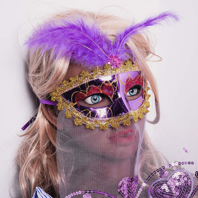 Tailored Rose Womens Brilliant Masquerade Mask Oriental Fluffy Feather Venetian Mask
Tailored Rose Womens Brilliant Masquerade Mask Oriental Fluffy Feather Venetian Mask