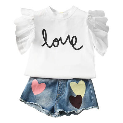 2017 Autumn Collocation Childrens Clothing Girl Love Letter Short Sleeve T-shirts Heart Mini Shorts Clothes for Girls
2017 Autumn Collocation Childrens Clothing Girl Love Letter Short Sleeve T-shirts Heart Mini Shorts Clothes for Girls