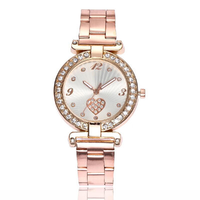 Fashion Diamond Watch Number Scale Heart Quartz Watch Alloy Band for Women Decoration
Fashion Diamond Watch Number Scale Heart Quartz Watch Alloy Band for Women Decoration