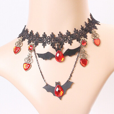 European And American Lace Necklace Black Bat Red Crystal heart-shaped Diamond Retro Jewelry Halloween Foreign Trade Jewelry
European And American Lace Necklace Black Bat Red Crystal heart-shaped Diamond Retro Jewelry Halloween Foreign Trade Jewelry