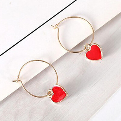 Lovely Young Beautiful Girl Love Shape Asymmetry Of girlfriends Stud Earrings Women Act
Lovely Young Beautiful Girl Love Shape Asymmetry Of girlfriends Stud Earrings Women Act