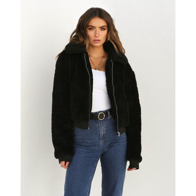 Velvet Jacket Jacket Female Solid Color Lapel Long Sleeve Autumn And Winter Models Super Warm White Green Black Brown Four
Velvet Jacket Jacket Female Solid Color Lapel Long Sleeve Autumn And Winter Models Super Warm White Green Black Brown Four