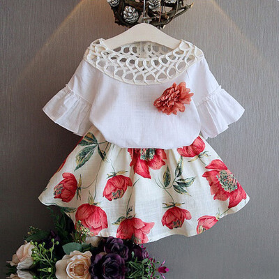 2019 Summer Toddler Kids Baby Girls Clothes Round Neck Pullover Short Sleeve T-shirts Floral Print Skirts 2PC Cotton Casual Set
2019 Summer Toddler Kids Baby Girls Clothes Round Neck Pullover Short Sleeve T-shirts Floral Print Skirts 2PC Cotton Casual Set