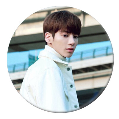 Collection&Decorative Gifts for Fans Round Badge Tinplate Badge Korean New Idol Team of TXT Brooch
Collection&Decorative Gifts for Fans Round Badge Tinplate Badge Korean New Idol Team of TXT Brooch