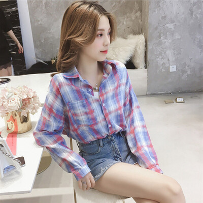 Women Vintage Plaid Blouse Lapel Loose Shirt Single-breasted Long Sleeve Elegant Blouse Sunscreen Office Lady Korean Style Tops
Women Vintage Plaid Blouse Lapel Loose Shirt Single-breasted Long Sleeve Elegant Blouse Sunscreen Office Lady Korean Style Tops