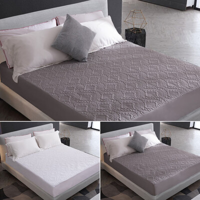 4 Colors Quilted Embossed Waterproof Mattress Protector Fitted Sheet Waterproof Bed Cover with Elastic
4 Colors Quilted Embossed Waterproof Mattress Protector Fitted Sheet Waterproof Bed Cover with Elastic