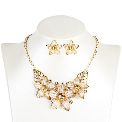 New Drop Diamond Vintage Wild Set Fashion Oil Gift Chic Individual Earrings Excellent Arrival
New Drop Diamond Vintage Wild Set Fashion Oil Gift Chic Individual Earrings Excellent Arrival