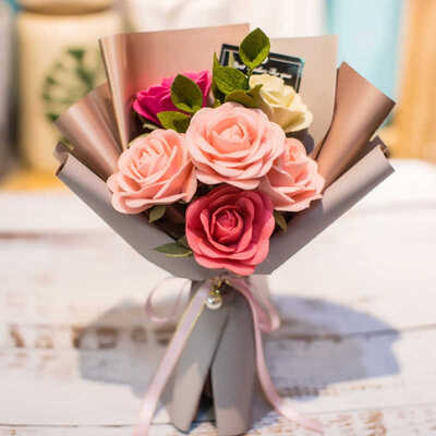 Non-Woven Roses Bouquet Holding Flowers Party Decoration Artificial Flowers Craft Wedding Fake Flowers Festival Home Decor Kit
Non-Woven Roses Bouquet Holding Flowers Party Decoration Artificial Flowers Craft Wedding Fake Flowers Festival Home Decor Kit