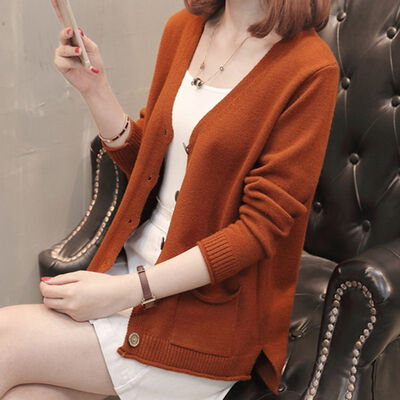 Womens Sweater Korean V-Neck Autumn Winter Sweater Full Sleeve Single-breasted Short Loose Sweater Solid Color Knit Cardigan
Womens Sweater Korean V-Neck Autumn Winter Sweater Full Sleeve Single-breasted Short Loose Sweater Solid Color Knit Cardigan