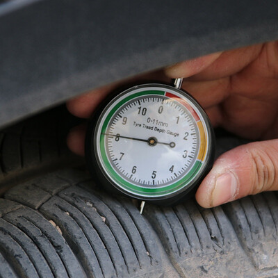 1pcs Tire tread Depth Ruler Measurement Tire Pattern Depth Gauge Tire Measurement Tool
1pcs Tire tread Depth Ruler Measurement Tire Pattern Depth Gauge Tire Measurement Tool