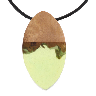 Little water drop shape pendant necklace handmade from china gold silk wood&baby blue resinMade in China
Little water drop shape pendant necklace handmade from china gold silk wood&baby blue resinMade in China