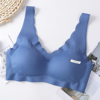 Fashion New Seamless Autumn And Winter Without Feeling Solid Color Modal No Steel Ring Gentle Bra
Fashion New Seamless Autumn And Winter Without Feeling Solid Color Modal No Steel Ring Gentle Bra