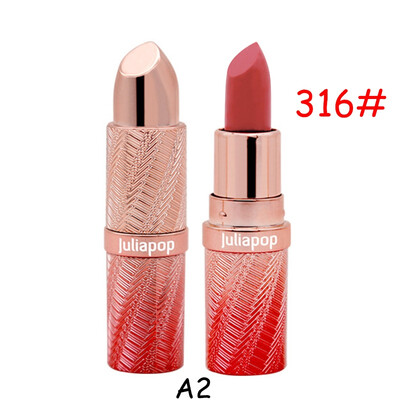 Lipstick Matte Waterproof Velvet Lip Stick 6 Colors Sexy Red Brown Nude Pigments Makeup Matte Lipsticks Beauty Lips Best Gift
Lipstick Matte Waterproof Velvet Lip Stick 6 Colors Sexy Red Brown Nude Pigments Makeup Matte Lipsticks Beauty Lips Best Gift