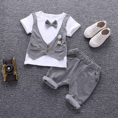 Summer Baby Boys Clothes Fake Two Pieces Short Sleeve T-Shirt Tops with Bow TieStripe Shorts Formal Outfits Sets
Summer Baby Boys Clothes Fake Two Pieces Short Sleeve T-Shirt Tops with Bow TieStripe Shorts Formal Outfits Sets
