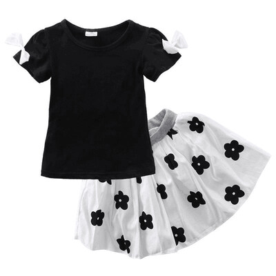 2019 Summer Girs Clothes Set Black Top Flower Skirt Childrens suits girl clothing pattern cute childrens Toddler wear 1-6Y
2019 Summer Girs Clothes Set Black Top Flower Skirt Childrens suits girl clothing pattern cute childrens Toddler wear 1-6Y