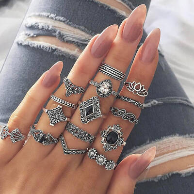 4 Pcs Midi Ring Set Women Ladies Above Knuckle Midi Finger Band Rings Joint Mid Ring Finger Tip Stacking Rings Set
4 Pcs Midi Ring Set Women Ladies Above Knuckle Midi Finger Band Rings Joint Mid Ring Finger Tip Stacking Rings Set