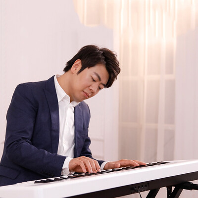 TheONE Keyboard Air 61 Key Ultra-thin&Portable Electronic Organ Bluetooth Connection from Xiaomi youpin 
TheONE Keyboard Air 61 Key Ultra-thin&Portable Electronic Organ Bluetooth Connection from Xiaomi youpin