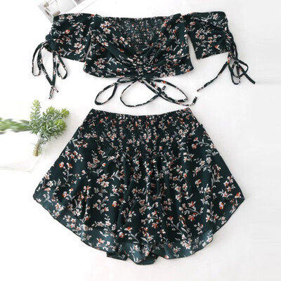Women Off Shoulder Cinched Floral Crop Top Slash Neck Short Sleeves High Waist Shorts Set
Women Off Shoulder Cinched Floral Crop Top Slash Neck Short Sleeves High Waist Shorts Set