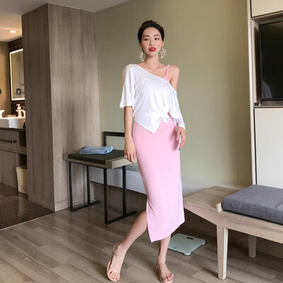 Simple Fashion Women Set Wind Solid Color Sexy Sling Dress Loose Casual One Shoulder Strap Tops Set Two Piece Set
Simple Fashion Women Set Wind Solid Color Sexy Sling Dress Loose Casual One Shoulder Strap Tops Set Two Piece Set