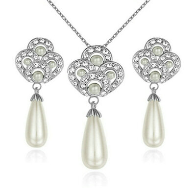 Yoursfs® 18K Rose Gold Plated Chinoiserie Double Happiness Pearl Necklace and Earring Use Austrian Crystal Bridal Jewelry Set
Yoursfs® 18K Rose Gold Plated Chinoiserie Double Happiness Pearl Necklace and Earring Use Austrian Crystal Bridal Jewelry Set